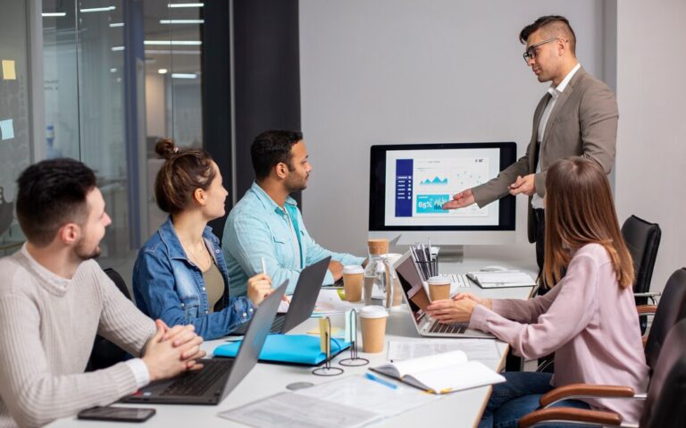 IT consulting and strategy for smarter business technology by TechHubTech